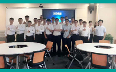 最爱爱游戏·ayx体育(china)官方网站菁英训练营
